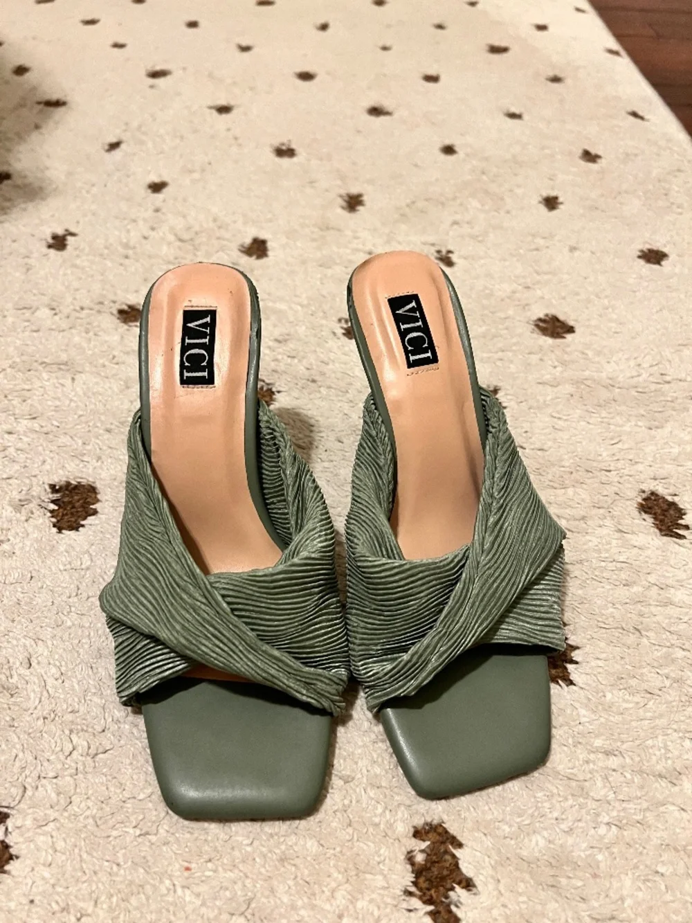 Green Heels
